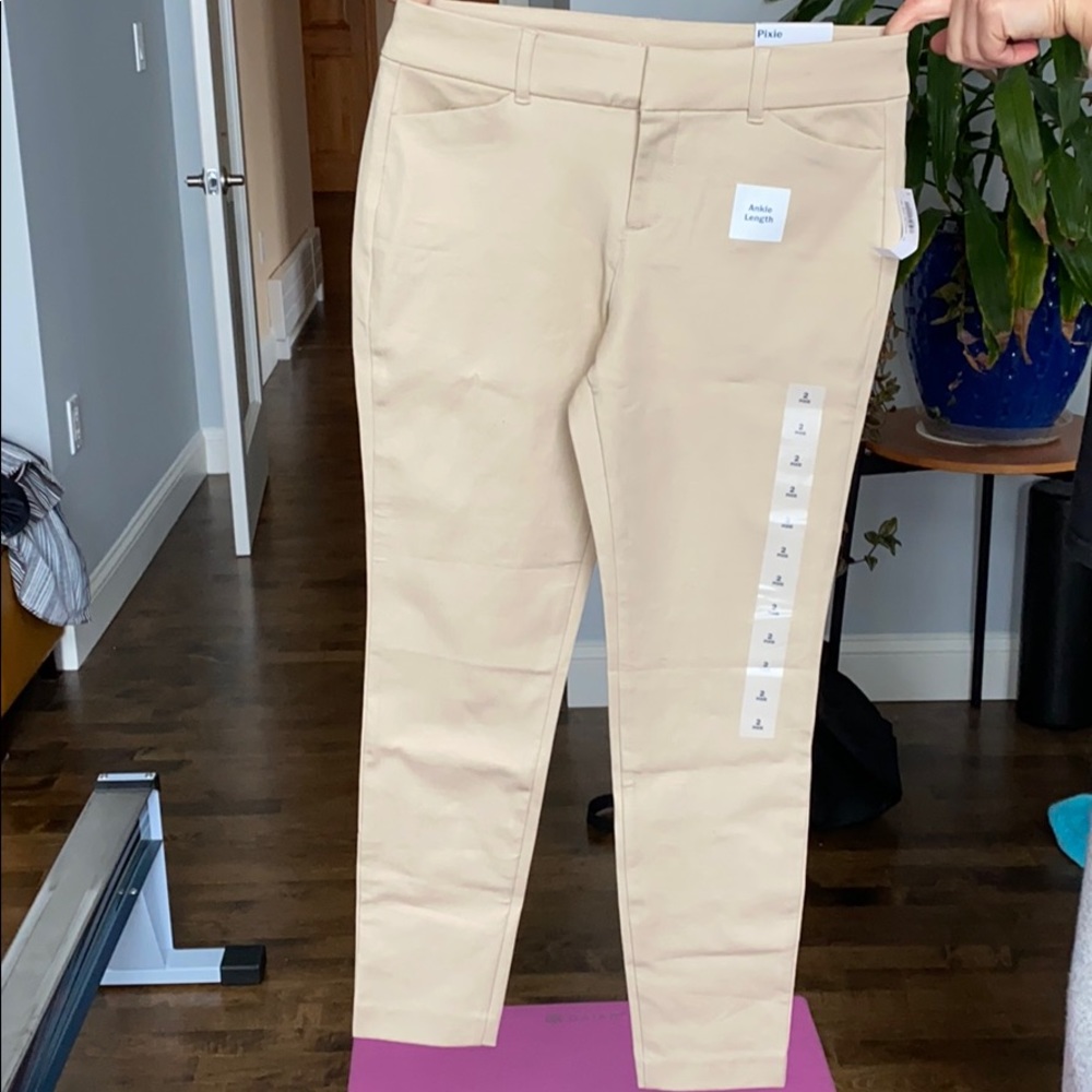 Old Navy pixie pants